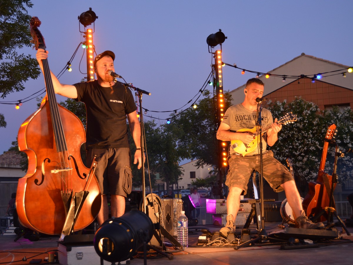 guinguette des chaletsLes-rats-cordes-2-3 guinguette des chaletsLes-rats-cordes-2-3